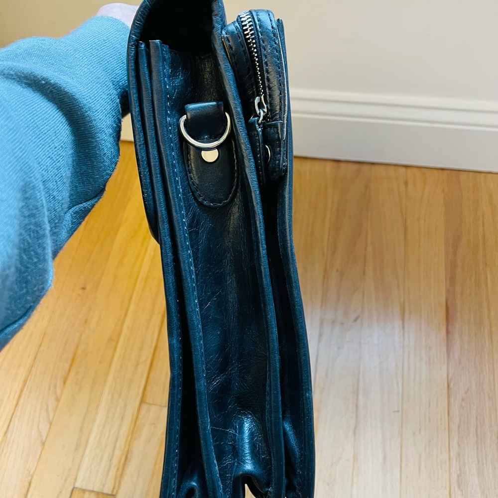 High End Quality Leather Men’s Briefcase**Grey w/Dustbag $895 - Picture 4 of 7